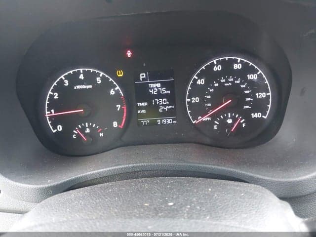 2020 HYUNDAI ACCENT SE 7