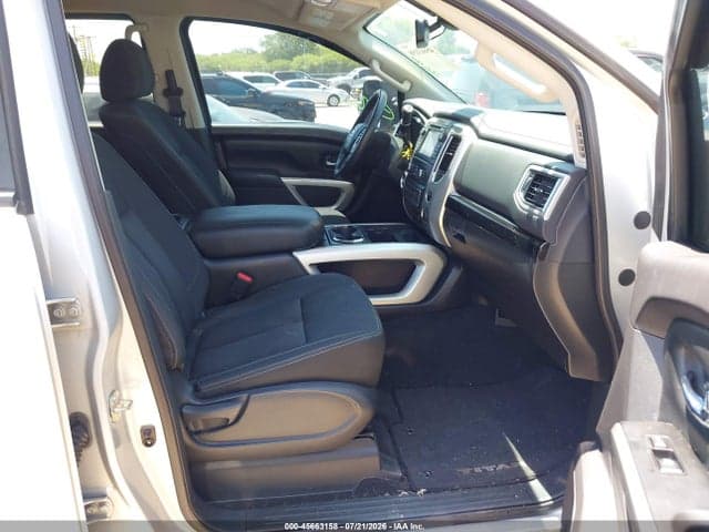 2017 NISSAN TITAN SV 5