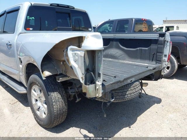 2017 NISSAN TITAN SV 6