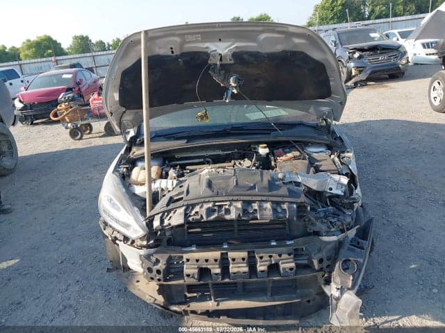 2018 FORD FOCUS SE 10
