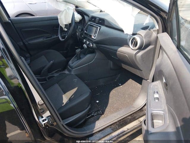 2024 NISSAN VERSA 1.6 S 5