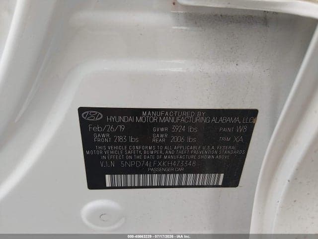 2019 HYUNDAI ELANTRA SE 9