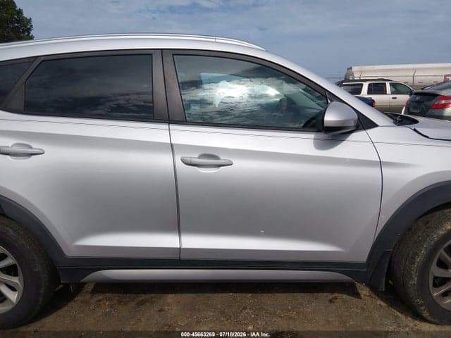 2017 HYUNDAI TUCSON SE 13