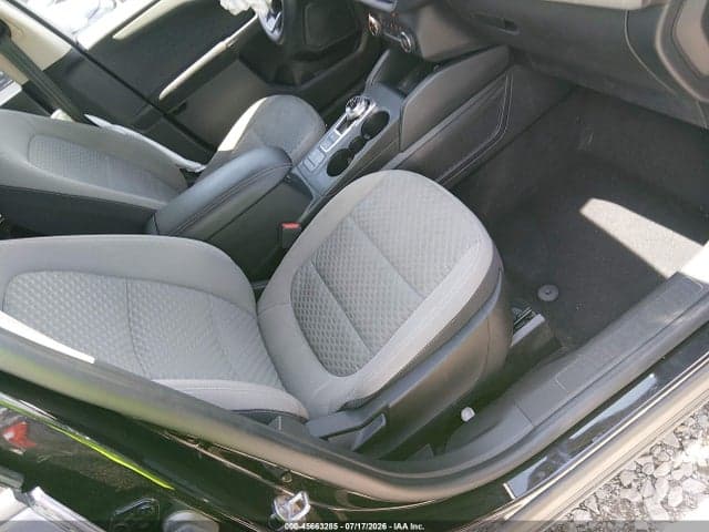 2020 FORD ESCAPE SE 5