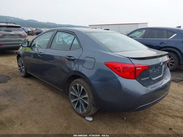 2017 TOYOTA COROLLA SE 3