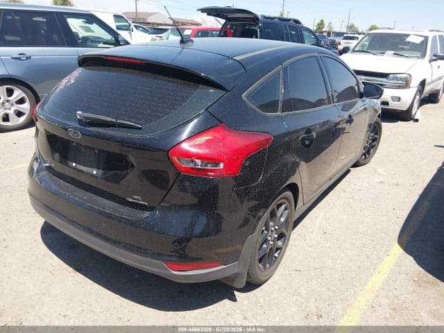 2016 FORD FOCUS SE 4