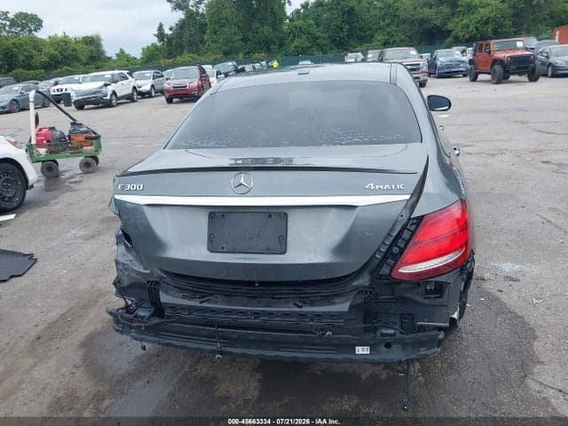 2017 MERCEDES-BENZ E 300 4MATIC 17