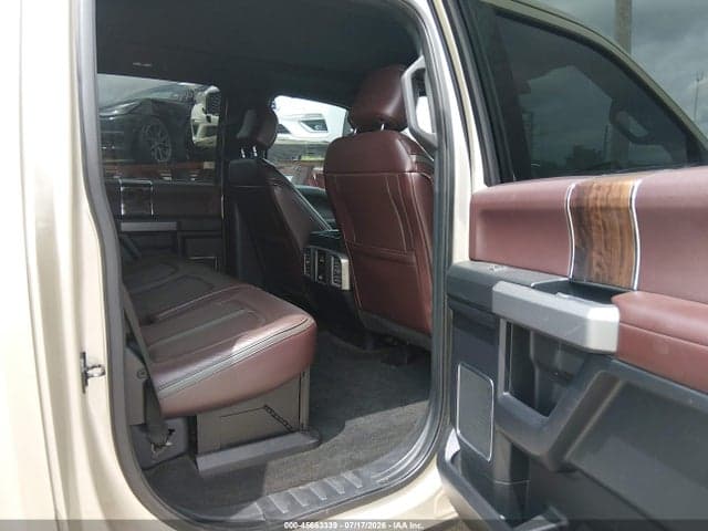 2017 FORD F-350 PLATINUM 6