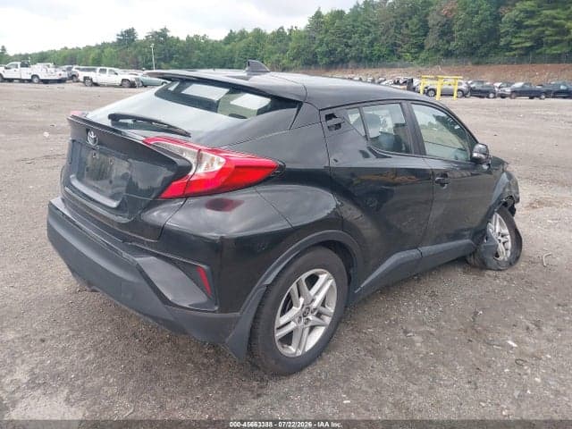 2020 TOYOTA C-HR LE 4