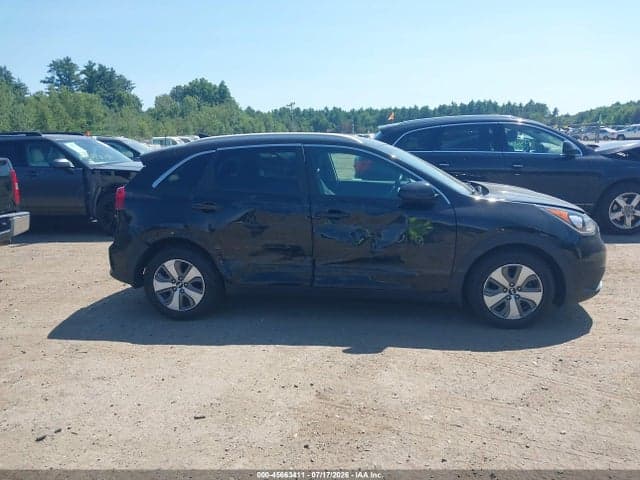 2019 KIA NIRO LX 13