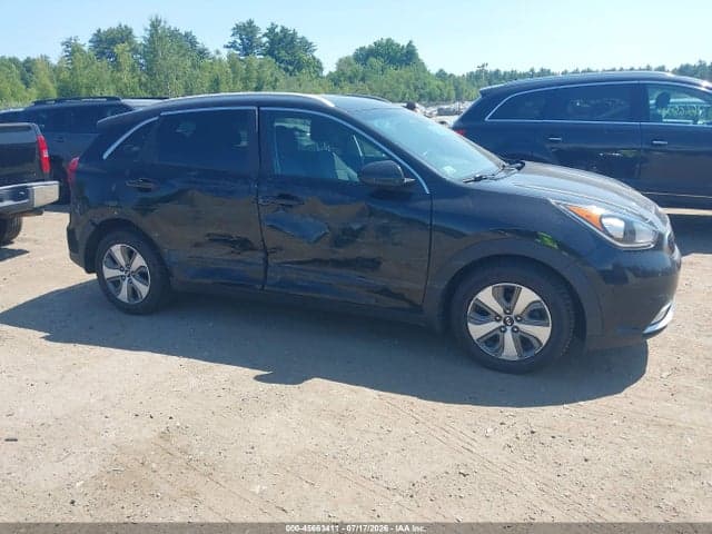 2019 KIA NIRO LX 6