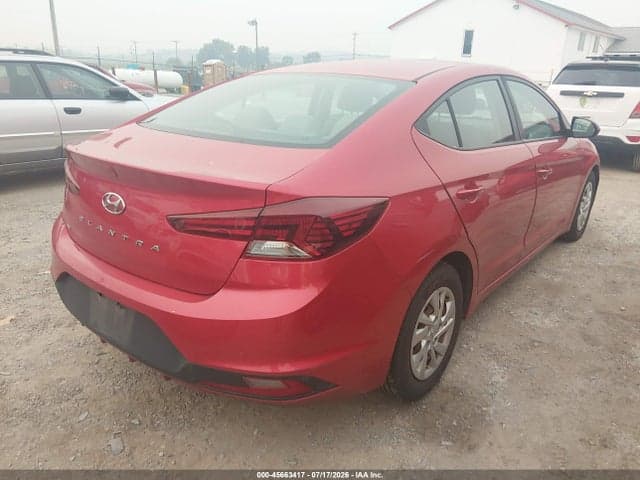 2020 HYUNDAI ELANTRA SE 4