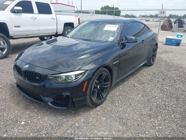 2018 BMW M4 2