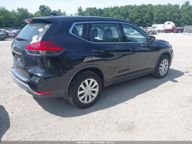2017 NISSAN ROGUE S 4