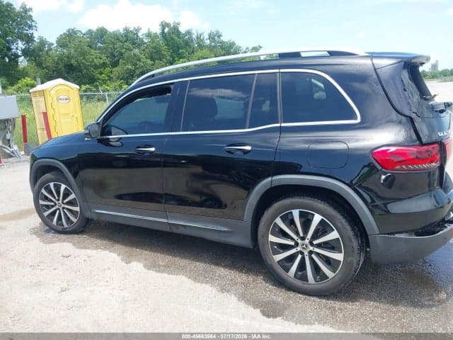2022 MERCEDES-BENZ GLB 250 14