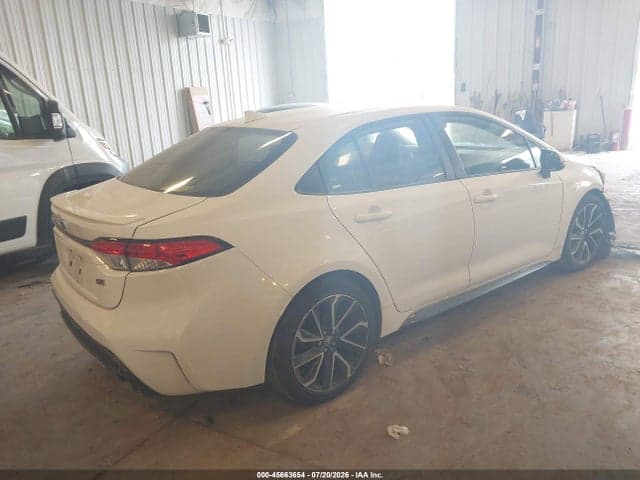 2022 TOYOTA COROLLA SE 4
