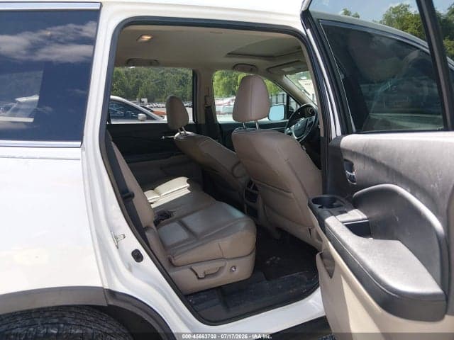 2016 HONDA PILOT EX-L 8