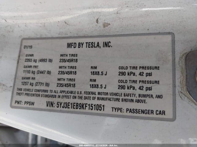 2019 TESLA MODEL 3 LONG RANGE/PERFORMANCE 9