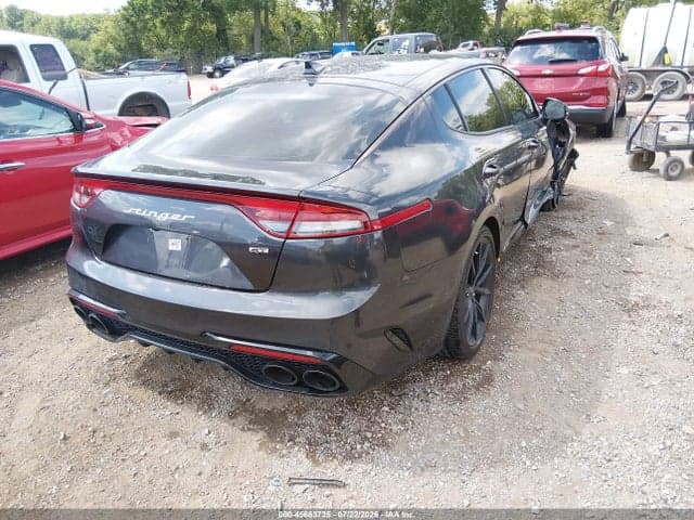 2023 KIA STINGER GT2 4