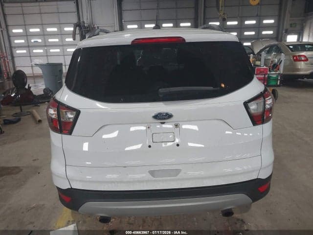 2018 FORD ESCAPE SE 16