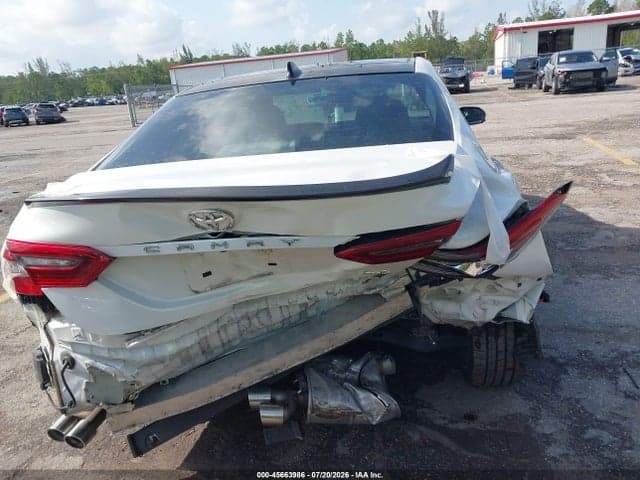 2022 TOYOTA CAMRY XSE 16