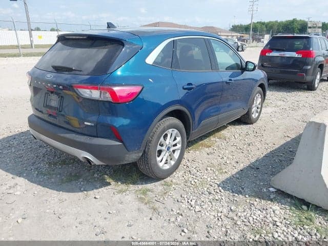 2020 FORD ESCAPE SE 4