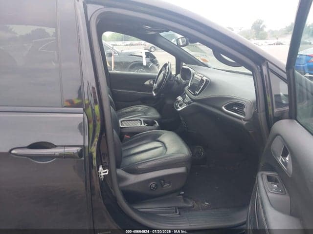 2021 CHRYSLER PACIFICA TOURING L 5