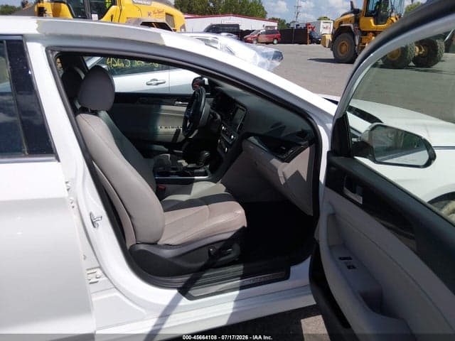 2018 HYUNDAI SONATA LIMITED 5