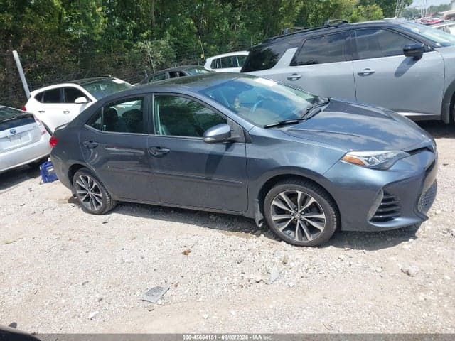 2017 TOYOTA COROLLA SE 13