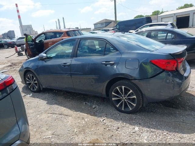 2017 TOYOTA COROLLA SE 14