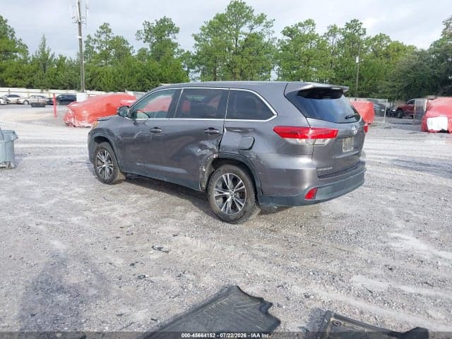 2019 TOYOTA HIGHLANDER LE 3