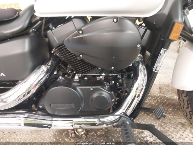 2020 HONDA VT750 C2B 8