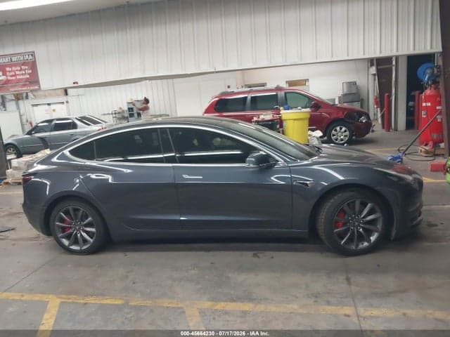 2019 TESLA MODEL 3 LONG RANGE/PERFORMANCE 11
