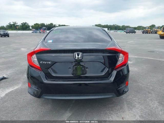 2018 HONDA CIVIC LX 17