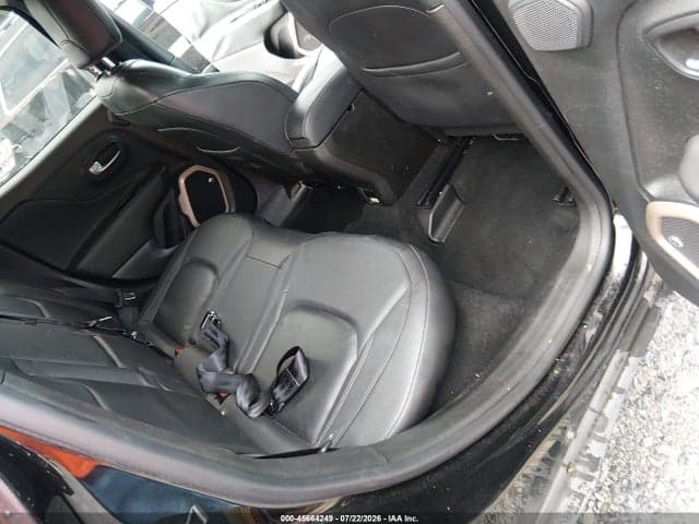 2017 JEEP RENEGADE LIMITED 8