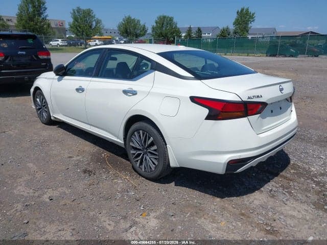 2024 NISSAN ALTIMA SV INTELLIGENT AWD 3