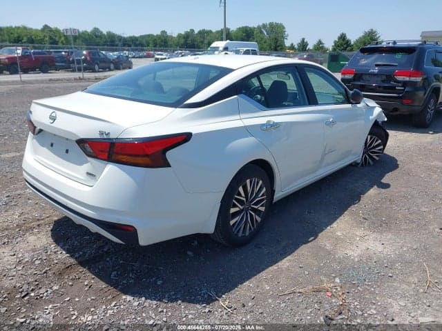 2024 NISSAN ALTIMA SV INTELLIGENT AWD 4