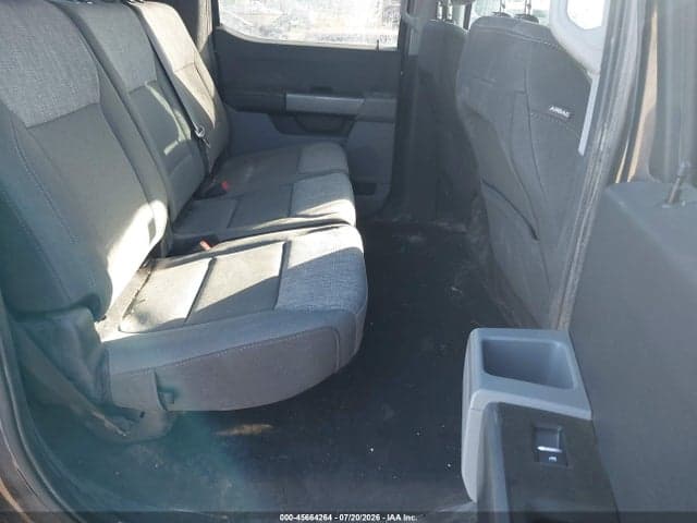 2025 FORD F-250 XLT 8