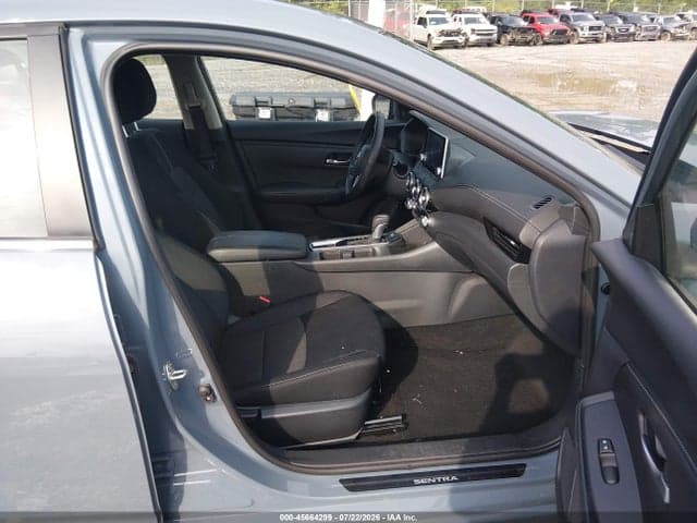 2025 NISSAN SENTRA SV 5