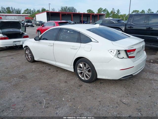2018 HONDA ACCORD LX 3