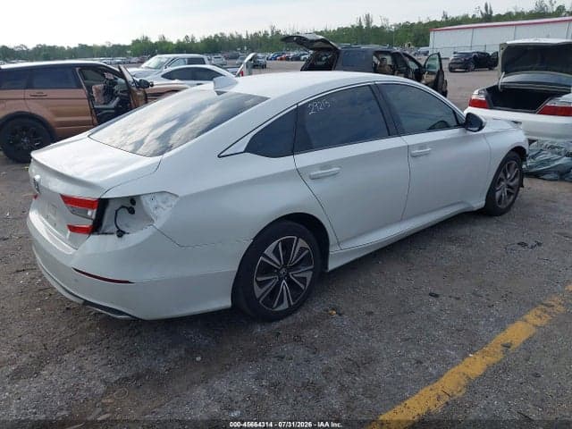 2018 HONDA ACCORD LX 4