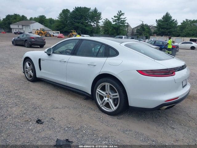 2018 PORSCHE PANAMERA E-HYBRID 4 3