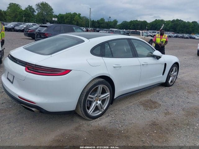 2018 PORSCHE PANAMERA E-HYBRID 4 4