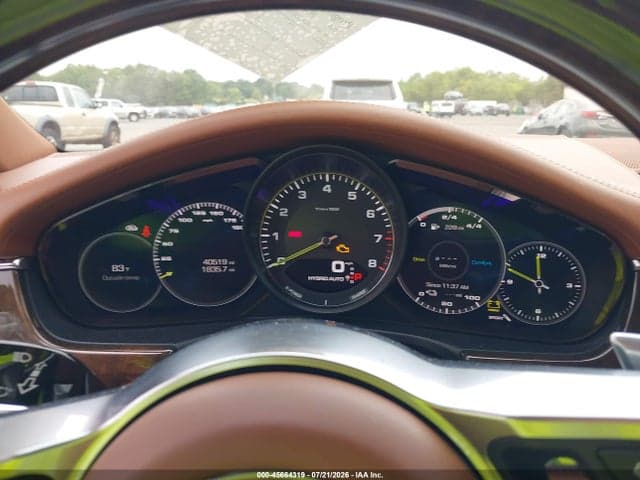 2018 PORSCHE PANAMERA E-HYBRID 4 7