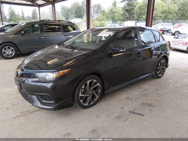 2017 TOYOTA COROLLA IM 2