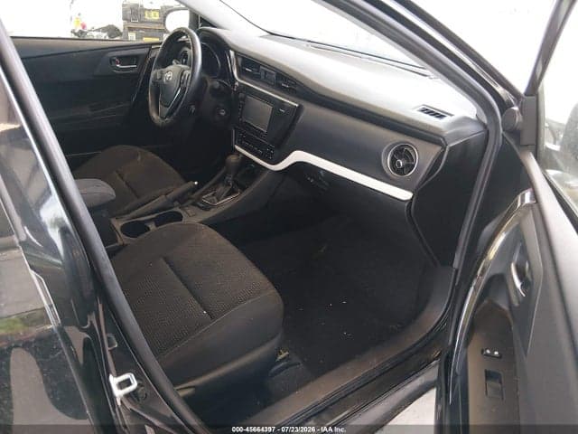 2017 TOYOTA COROLLA IM 5