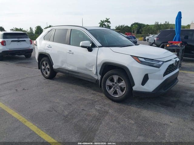2025 TOYOTA RAV4 XLE - 1