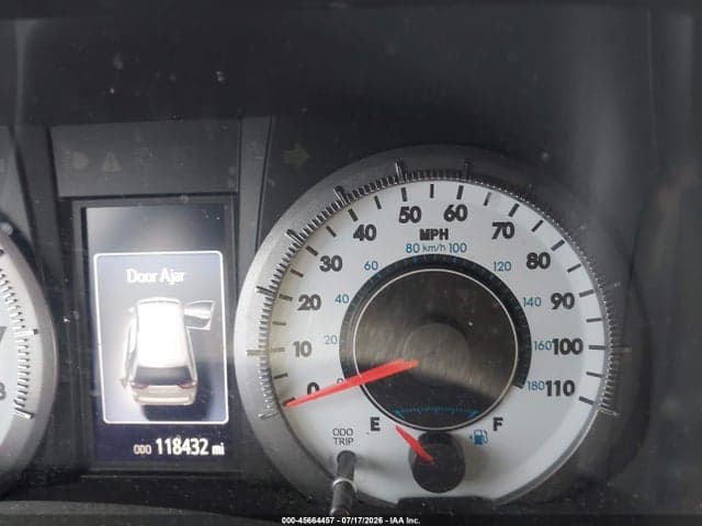 2018 TOYOTA SIENNA SE 8 PASSENGER 7