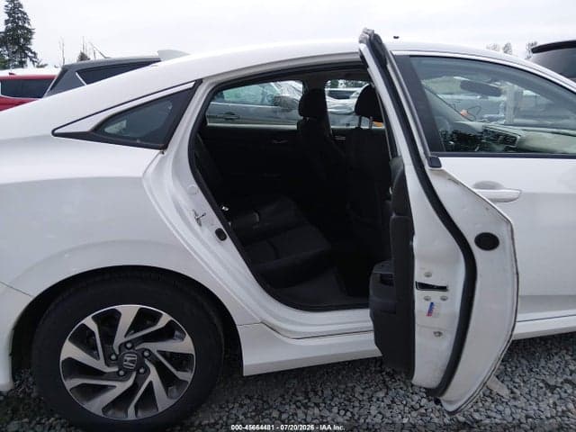 2017 HONDA CIVIC EX 8
