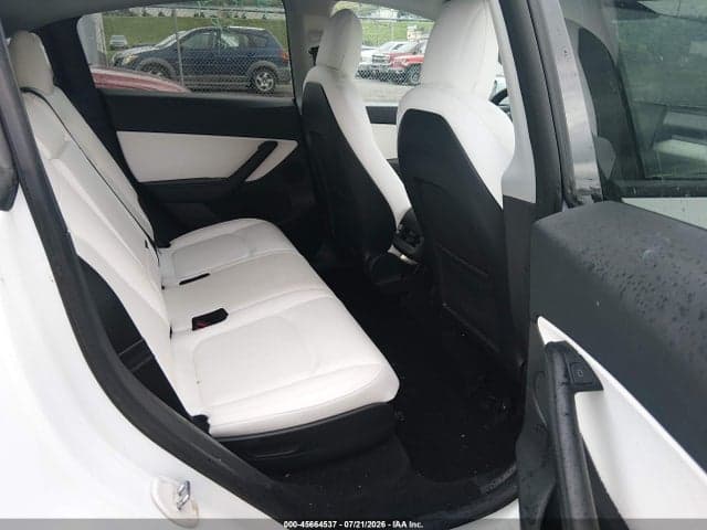 2022 TESLA MODEL Y LONG RANGE DUAL MOTOR ALL-WHEEL DRIVE 8